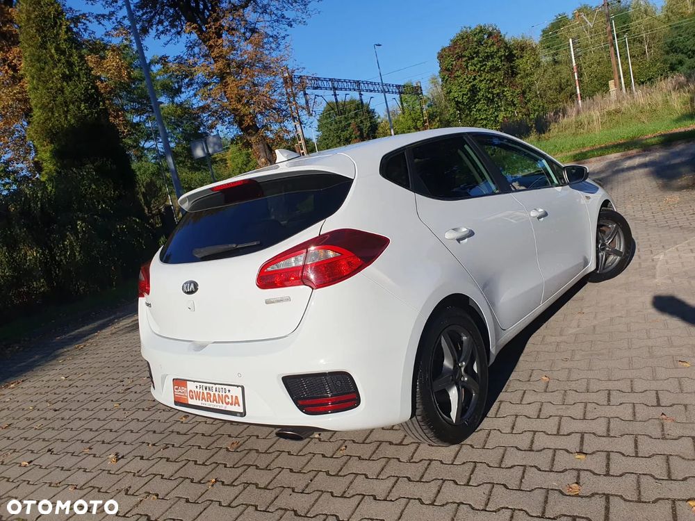 Kia Ceed 1.6 GDI XL - 6
