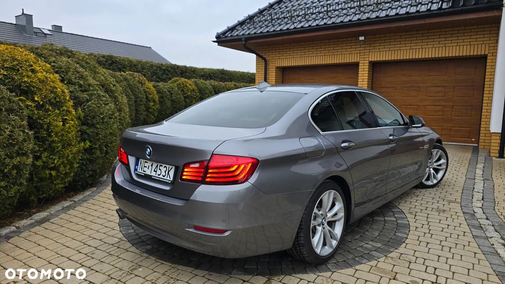 BMW Seria 5 525d xDrive Luxury Line - 4