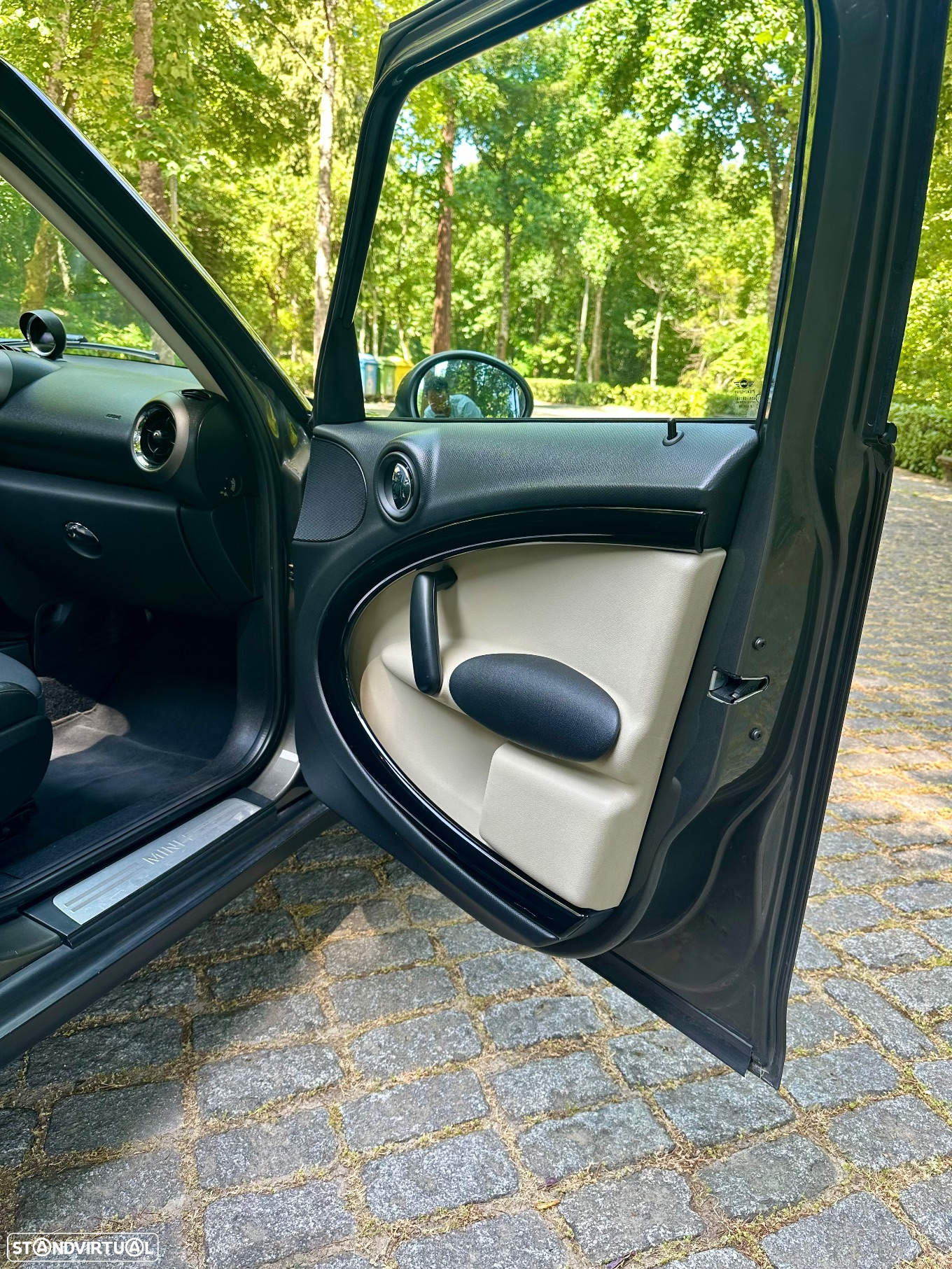 MINI Countryman One D - 11
