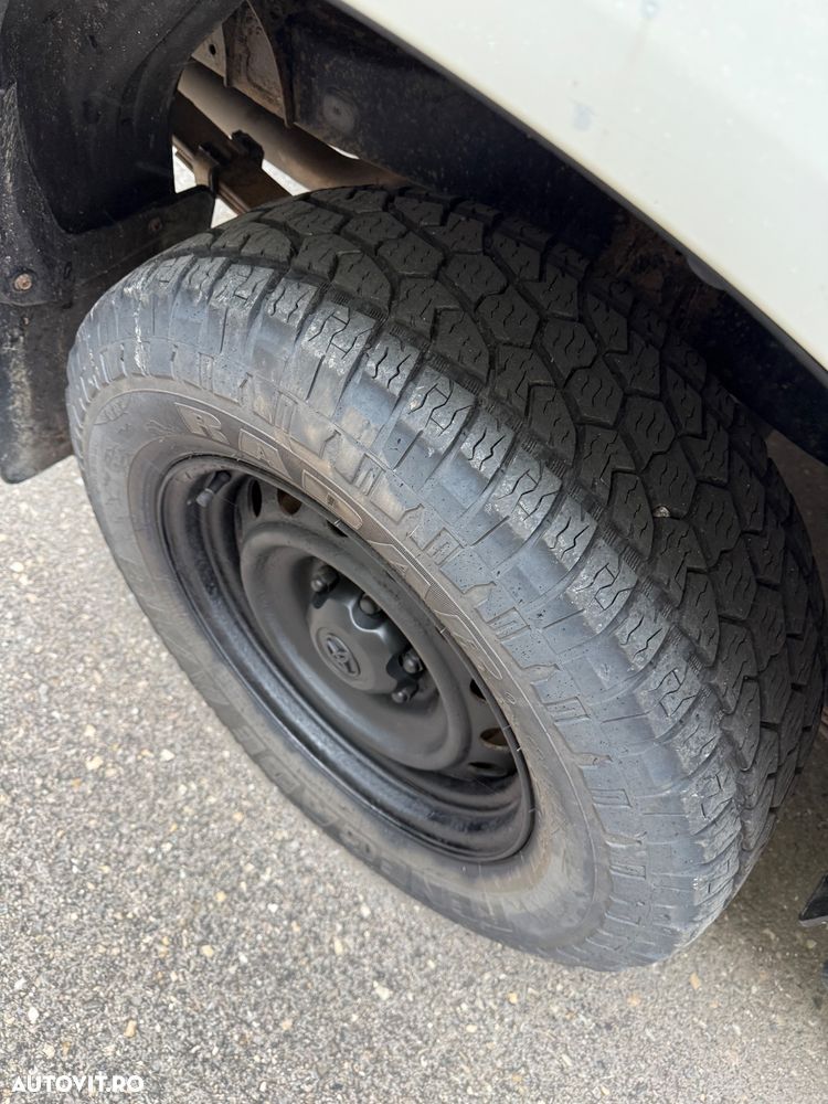 Toyota Hilux 4x4 Double Cab M/T Style - 4
