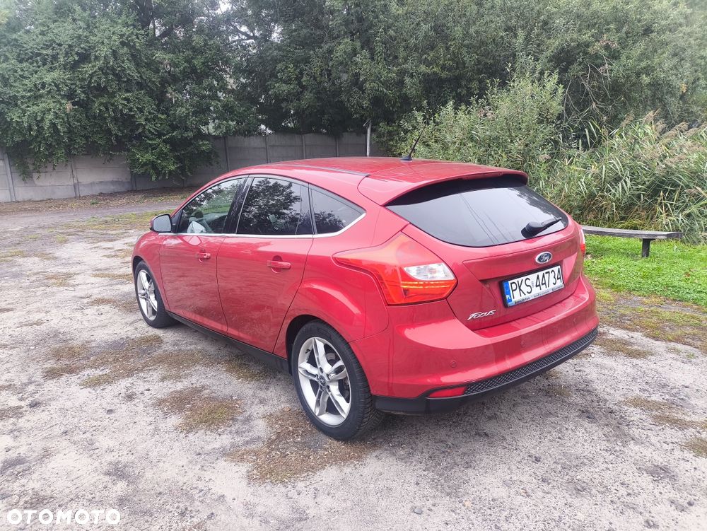 Ford Focus 2012 photo 3