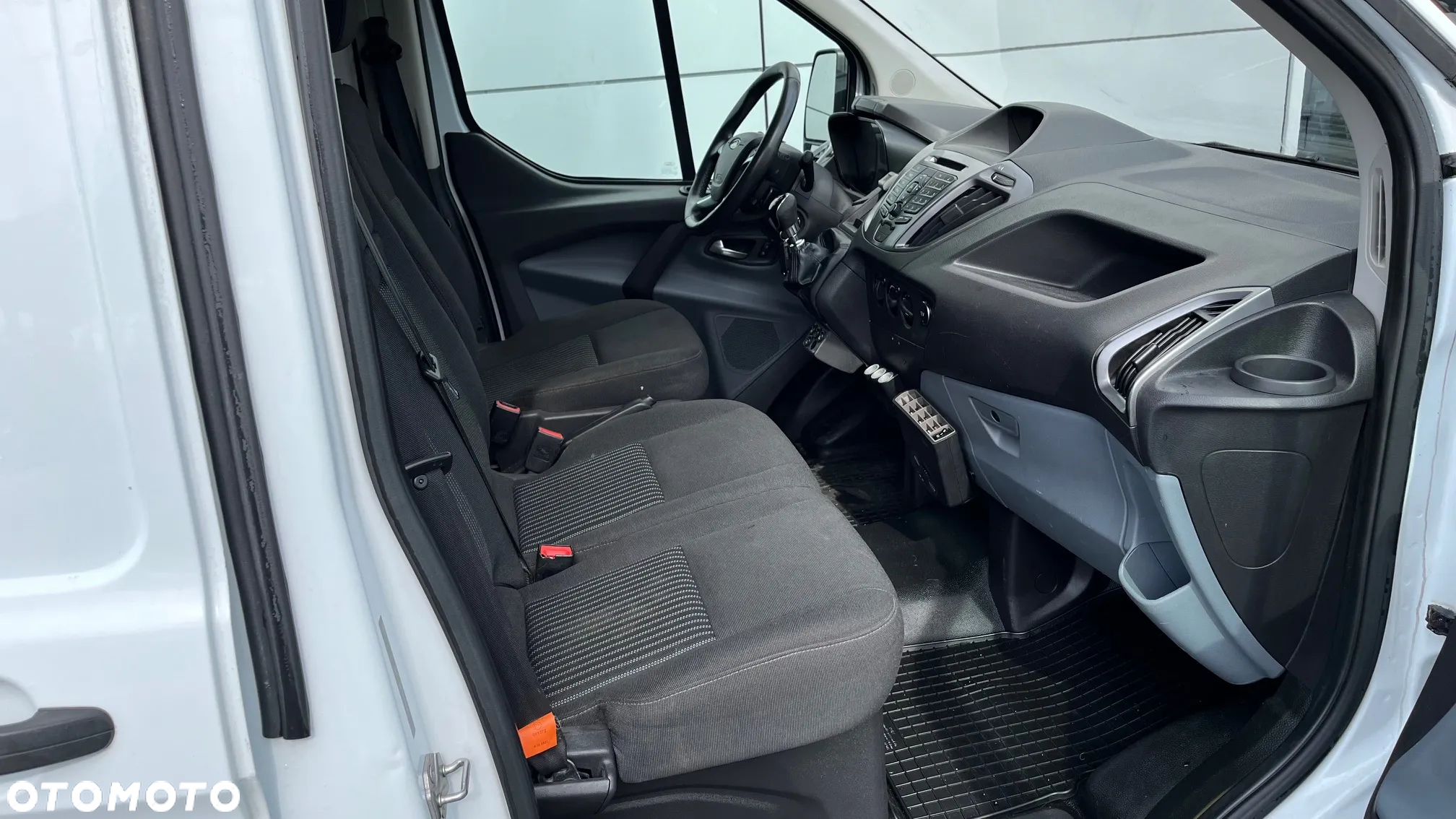 Ford Transit Custom - 21