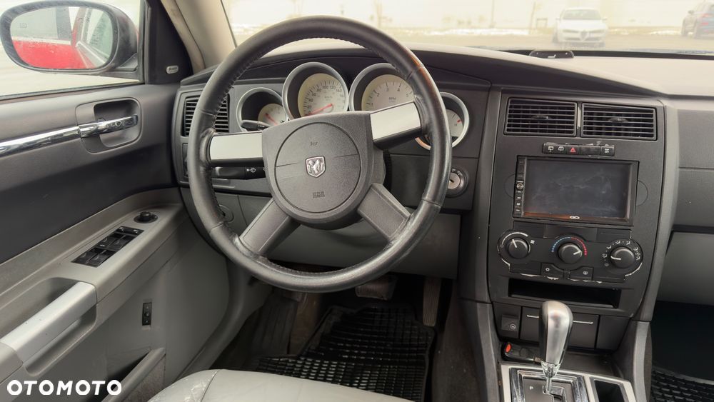 Dodge Magnum 3.5 V6 - 16