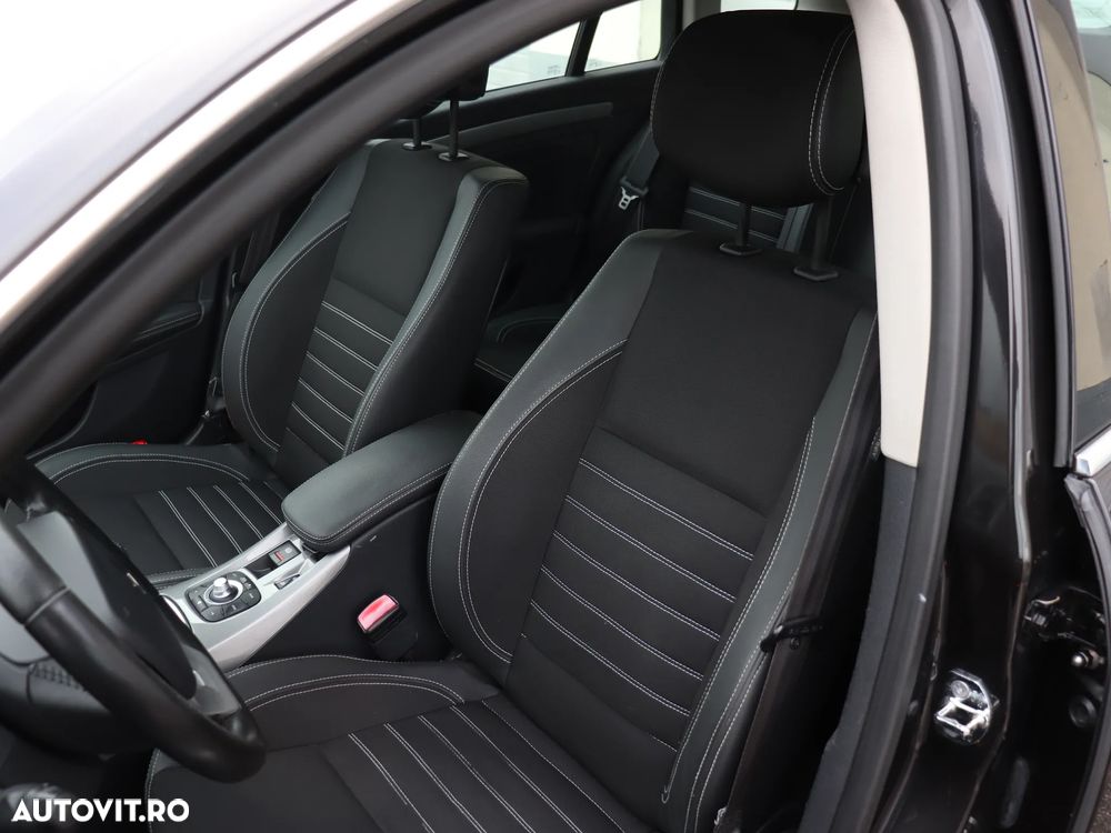 Renault Laguna dCi 110 FAP Limited - 22