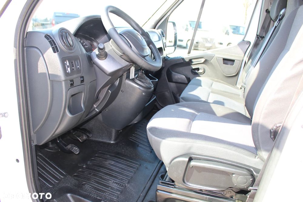 Renault MASTER *2.3 DCI 130 KM*/L2H2/ KLIMA/ MANUAL /*SERWIS FR*/ STAN IDEALNY / - 19