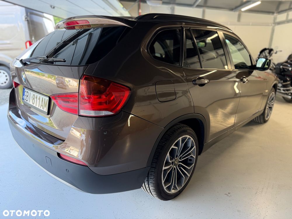 BMW X1 sDrive18d xLine - 4