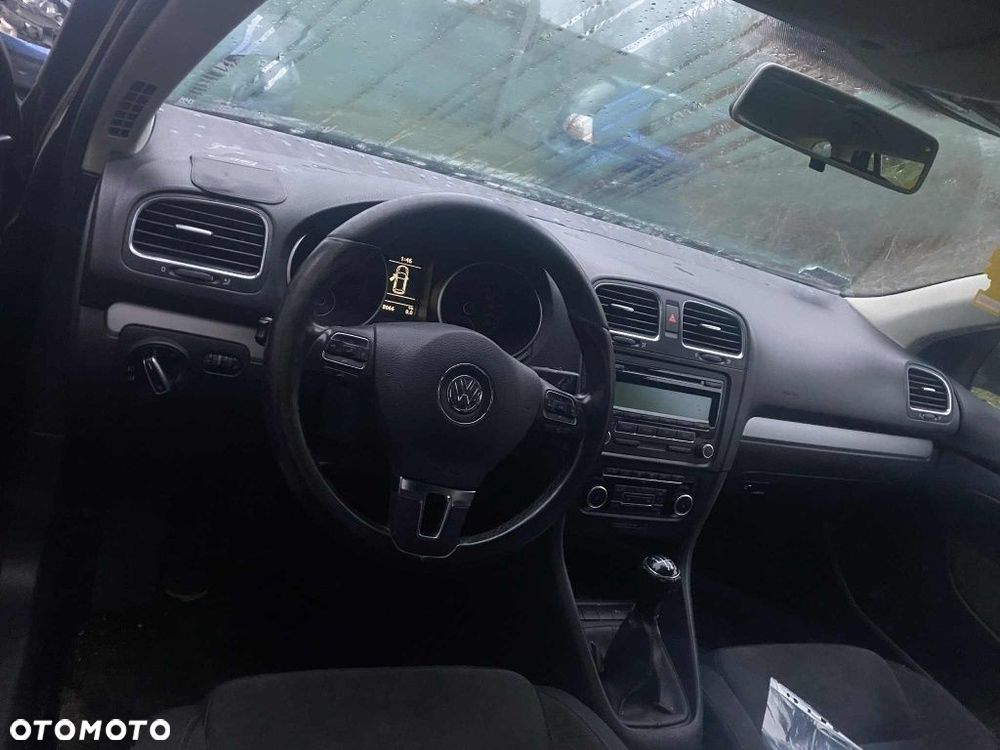Kokpit deska rozdzielcza pulpit vw golf vi poduszki pasy