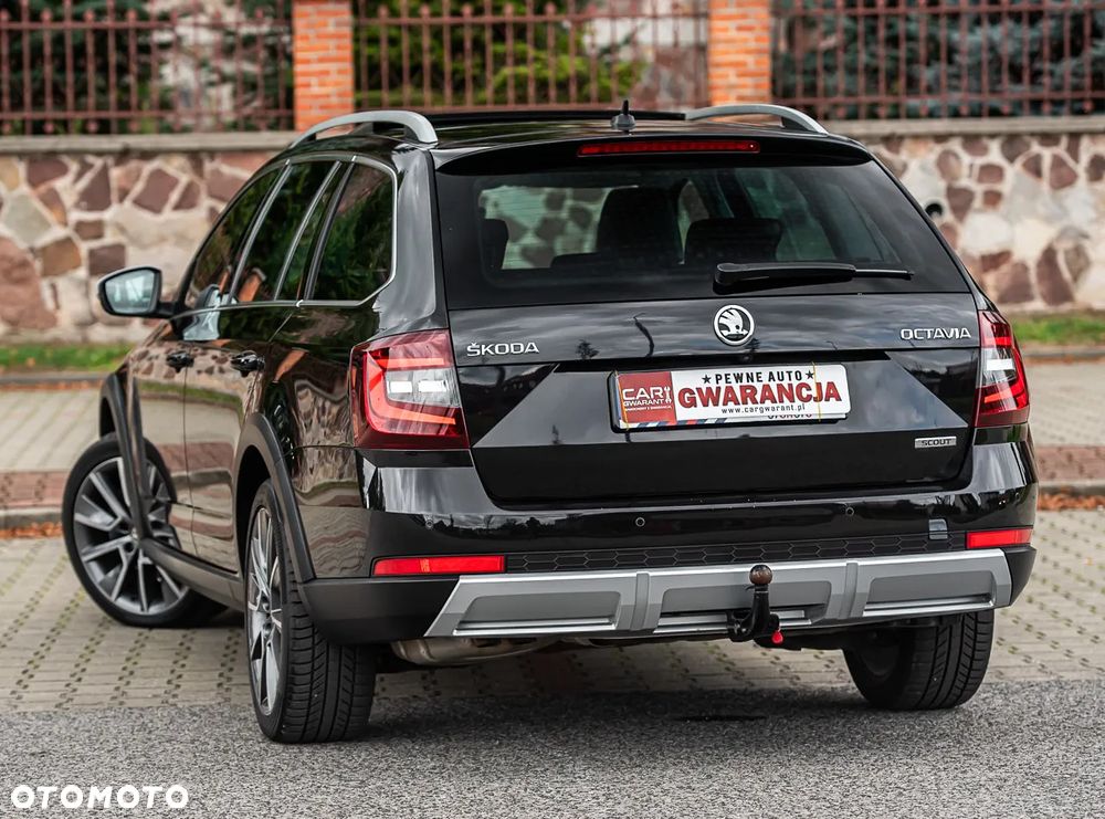 Skoda Octavia Scout 2.0 TDI 4x4 DSG - 14