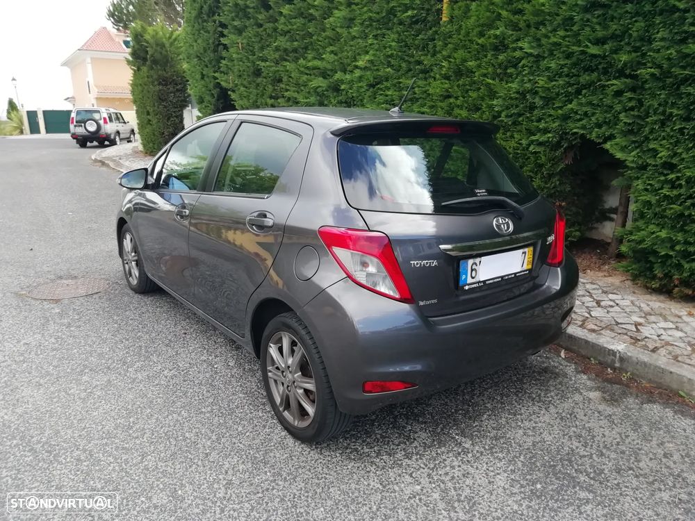 Toyota Yaris 1.4 D-4D Sport+MM+P.Techno - 3