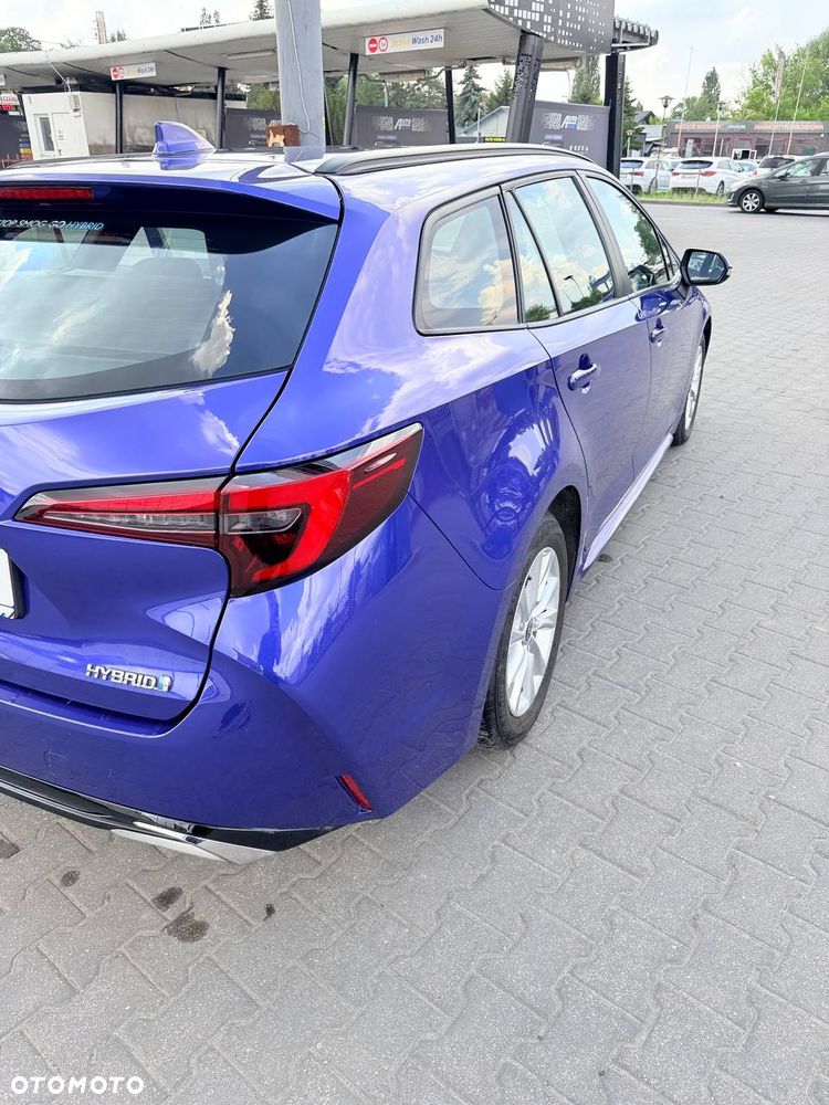 Toyota Corolla - 4
