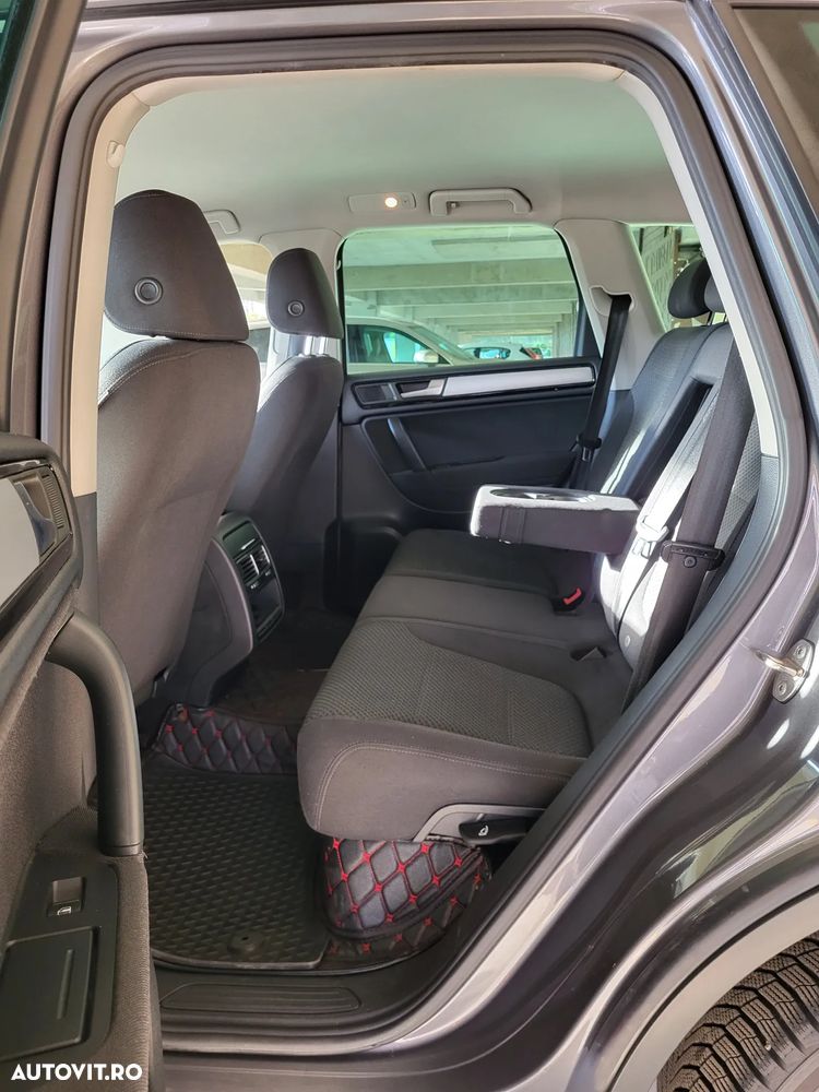 Volkswagen Touareg - 14