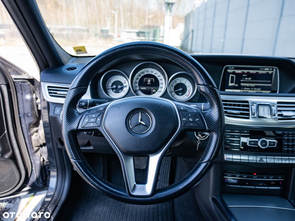 Mercedes-Benz Klasa E - 8