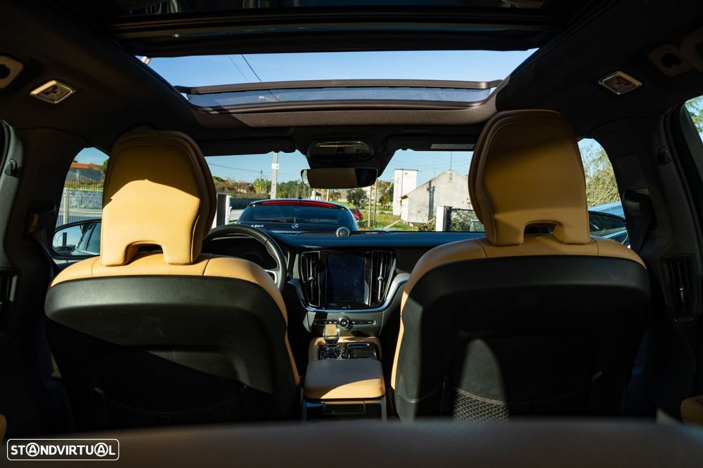 Volvo V60 2.0 T8 AWD TE Inscription - 47