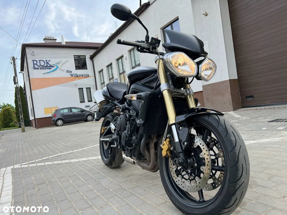 Triumph Street Triple - 18