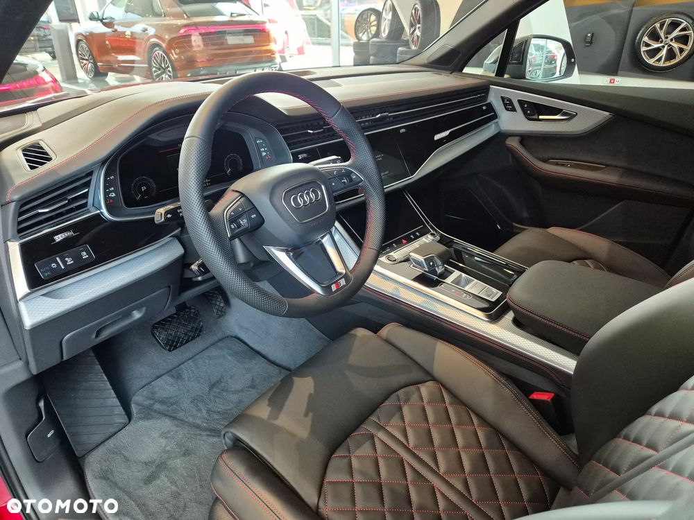Audi Q7 TFSI e PHEV 290 kW Quattro S Line Tiptr - 12