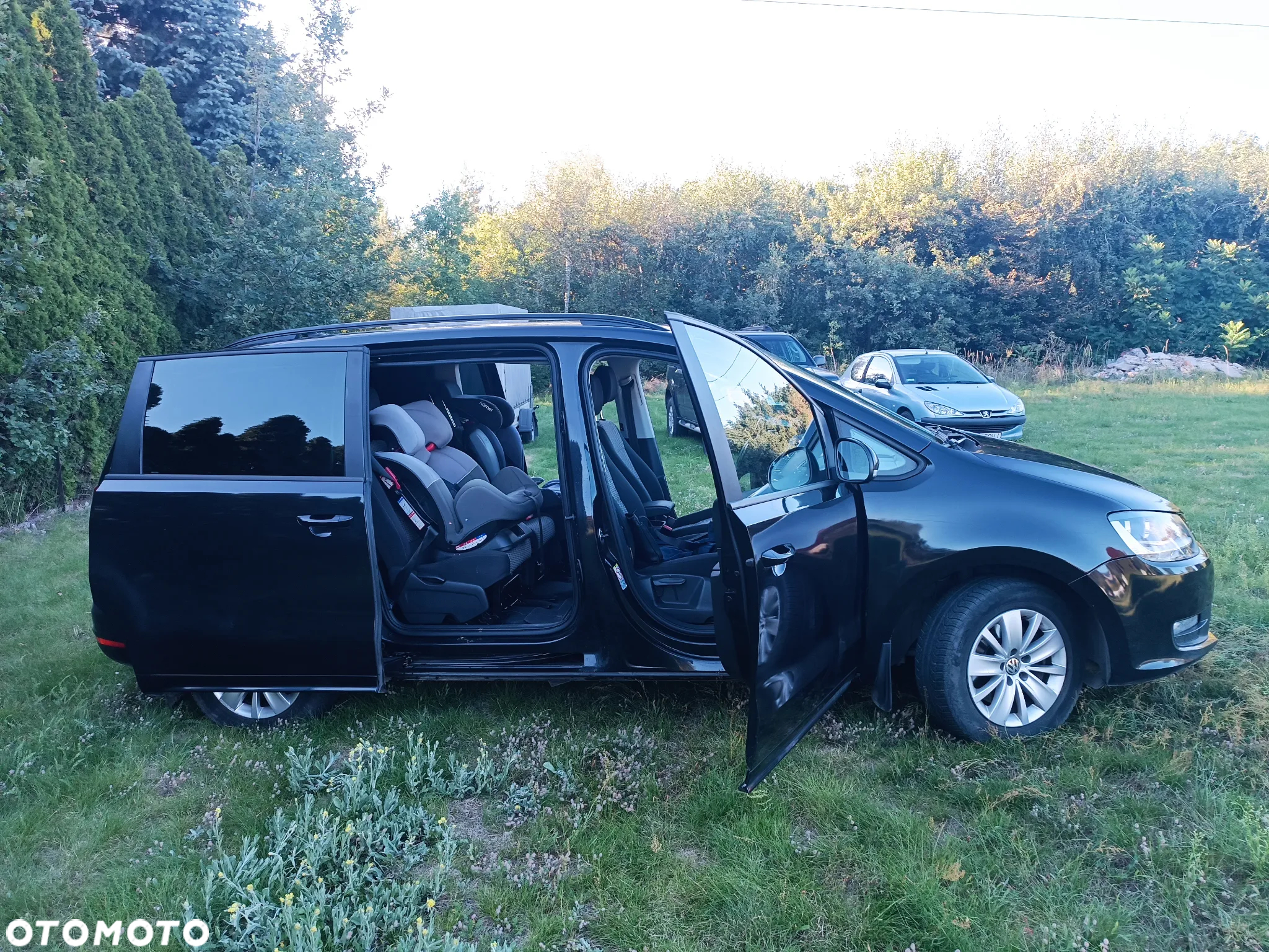 Volkswagen Sharan 2.0 TDI Comfortline DSG - 17