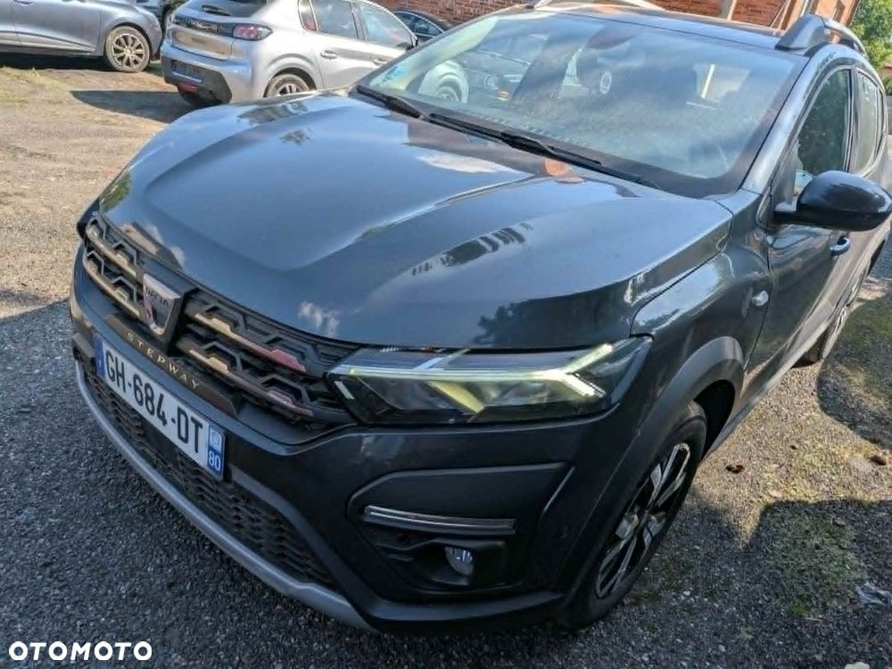 Dacia Sandero Stepway TCe 90 Expression + - 1