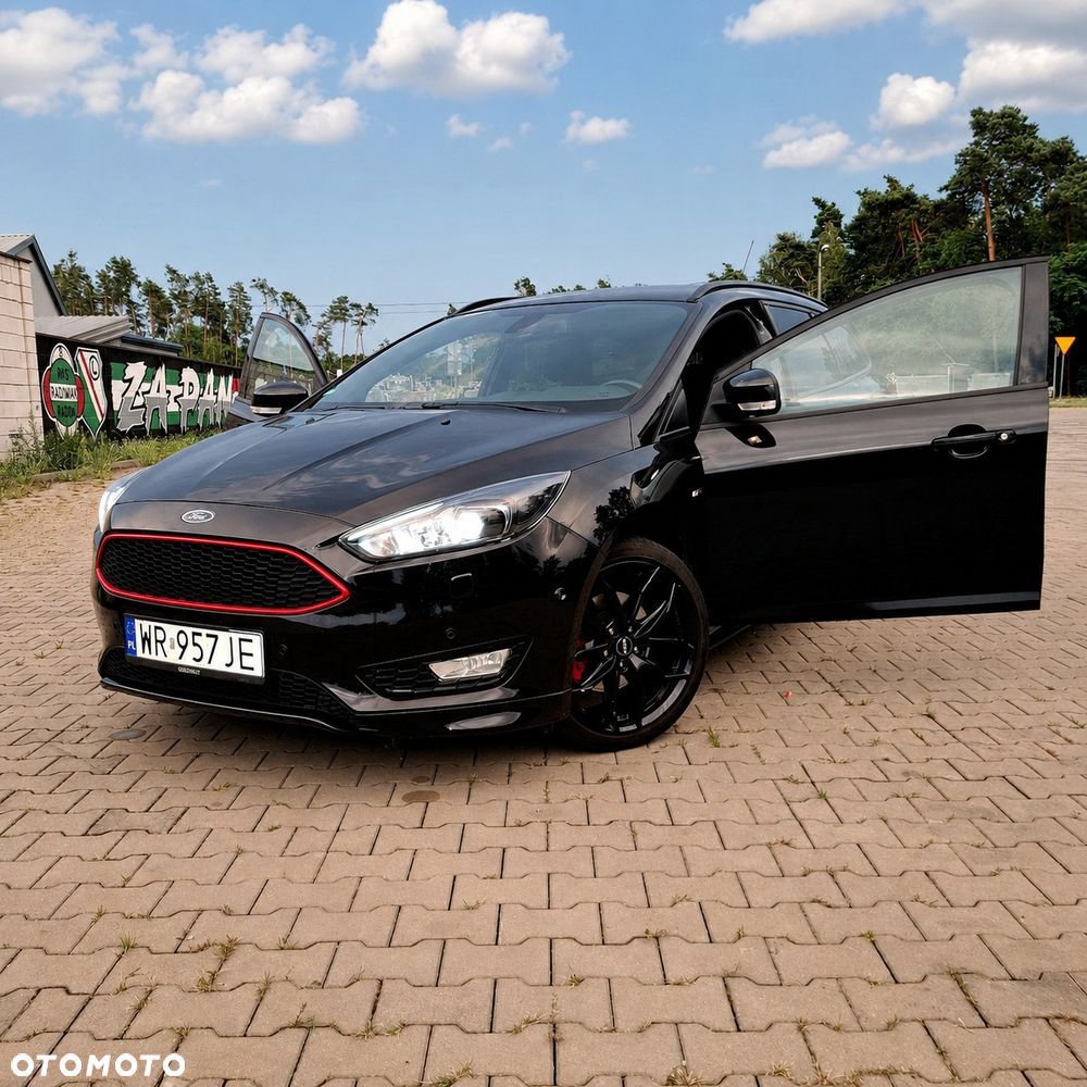 Ford Focus - 1