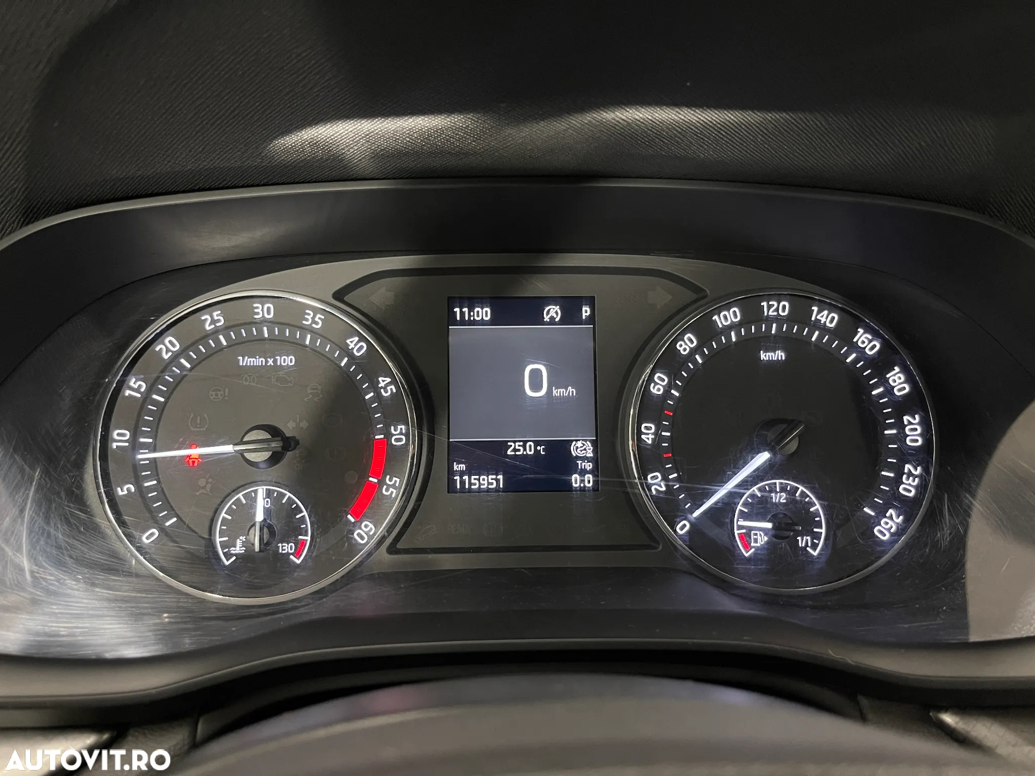 Skoda Octavia 2.0 TDI DSG Ambition - 23