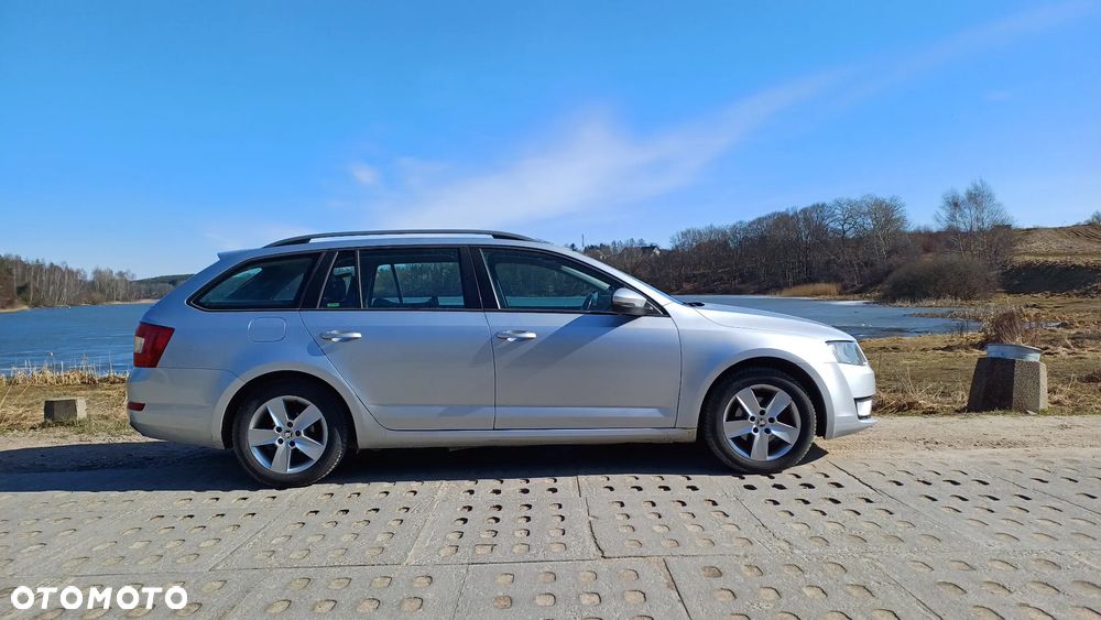 Skoda Octavia 1.6 TDI Ambition - 2