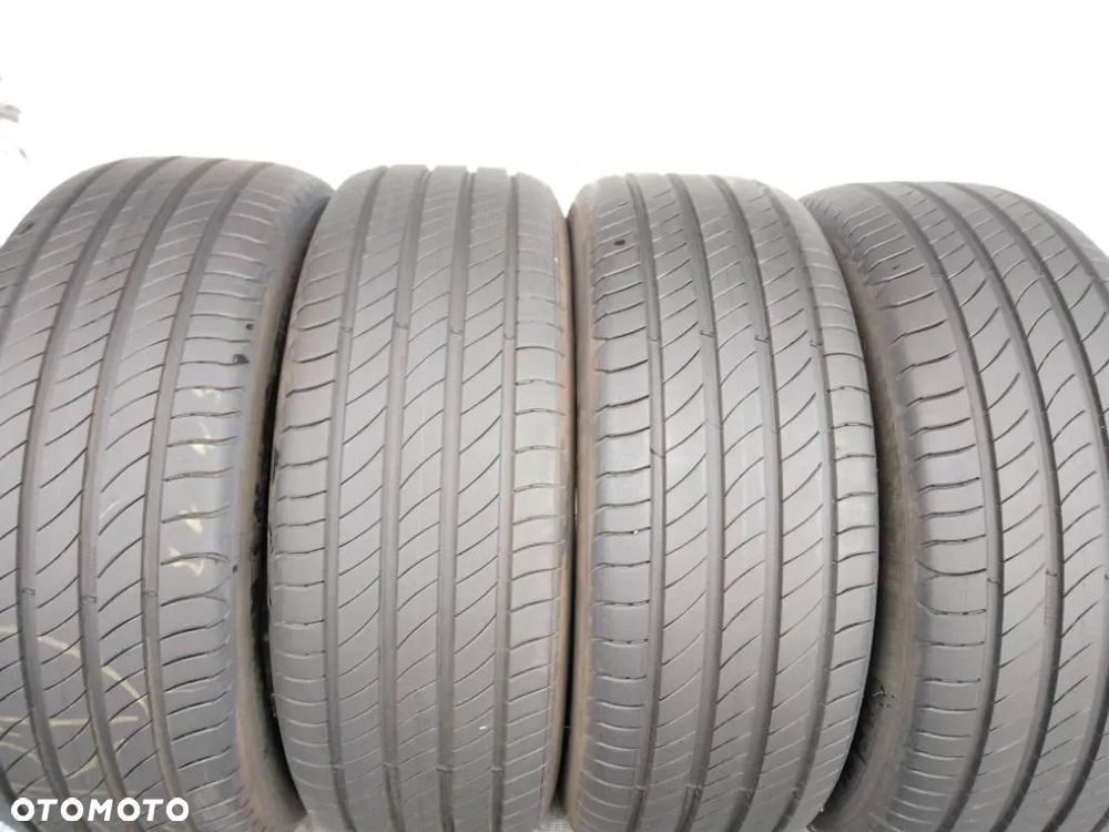 Michelin Primacy  4 215/55 R17 94V 2024 7-7.5mm - 1