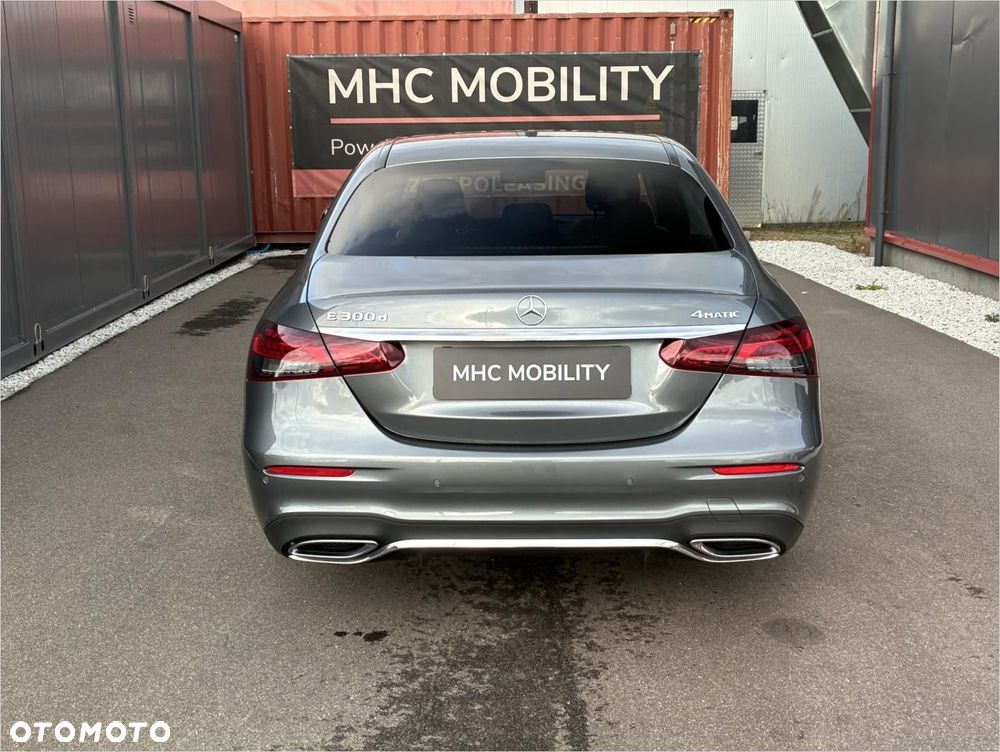 Mercedes-Benz Klasa E 300 d 4-Matic AMG/Avantgarde - 14