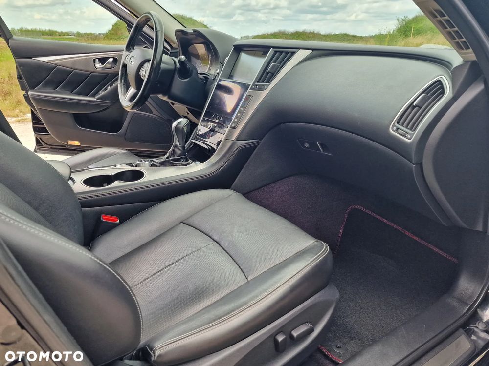 Infiniti Q50 - 24