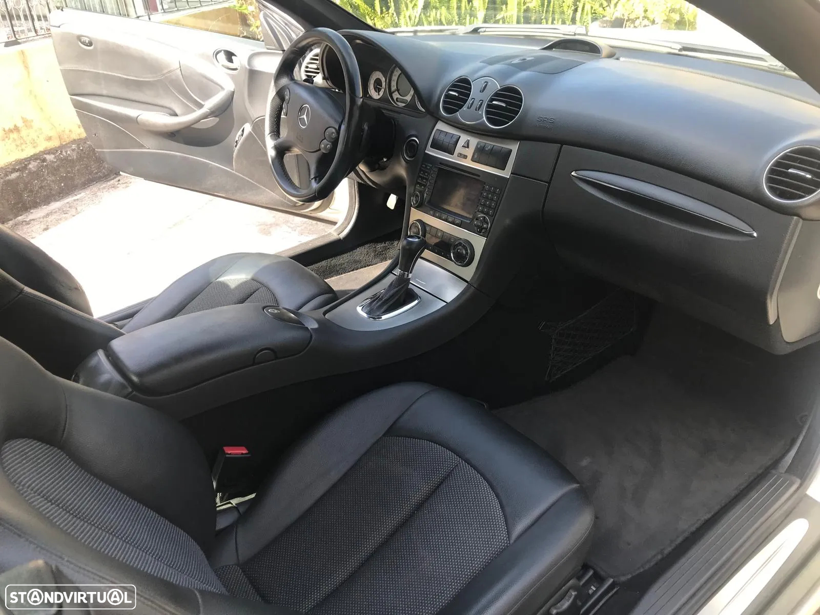 Mercedes-Benz CLK 220 CDi Avantgarde Aut. - 11