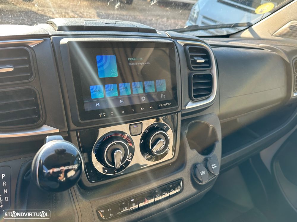 Pilote Expression P720 - 17