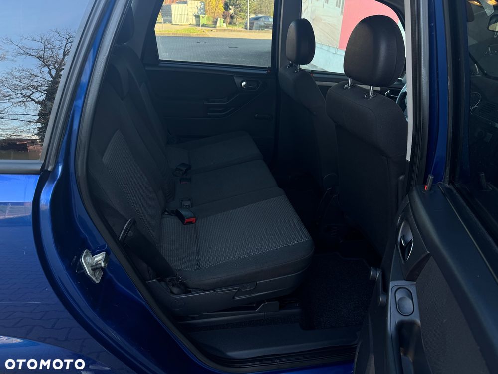 Opel Meriva - 9