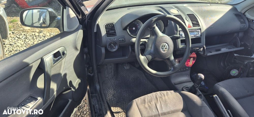 Dezmembram Volkswagen Polo 1.4 16V AUA euro 4 - 3