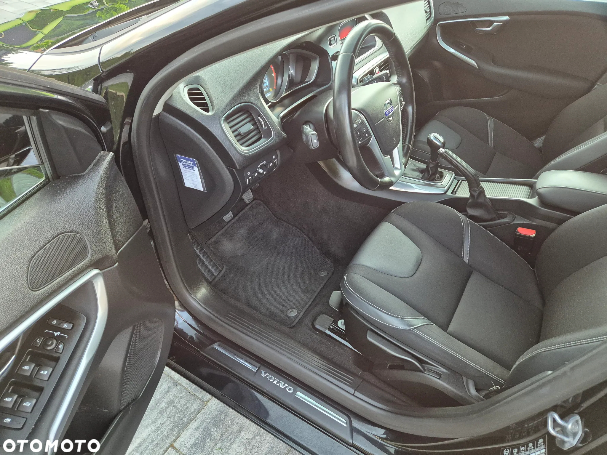 Volvo V40 D4 Drive-E Momentum - 18