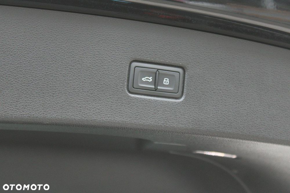 Audi Q5 Sportback - 18