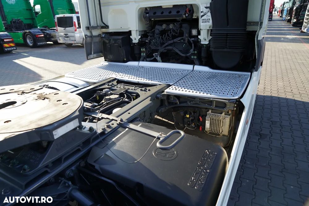 DAF XF 460 / SPACE CAB / EURO 6 - 16