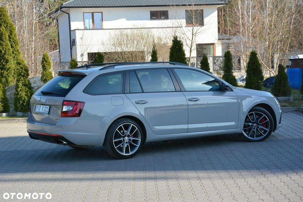 Skoda Octavia 2.0 TSI RS 230 DSG - 11