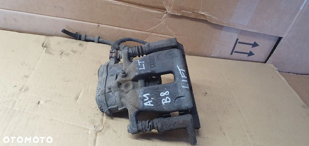 Zacisk hamulcowy lewy tył tylny Audi A4 B8 Lift - 2