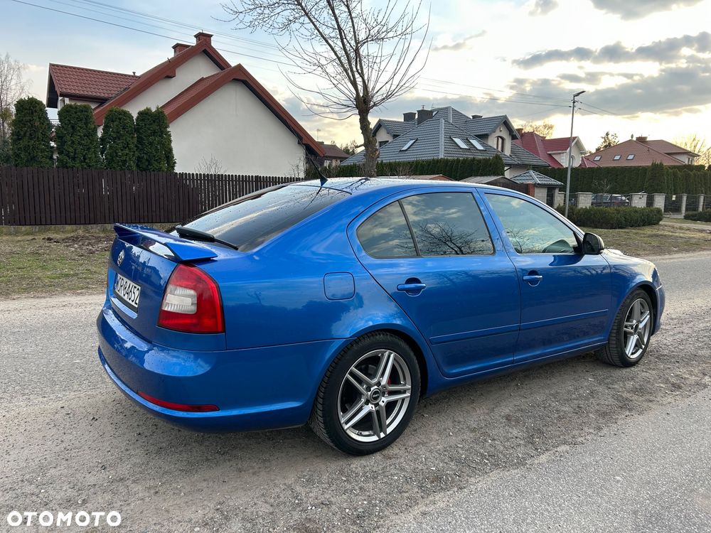 Skoda Octavia 2.0 TSI RS - 8