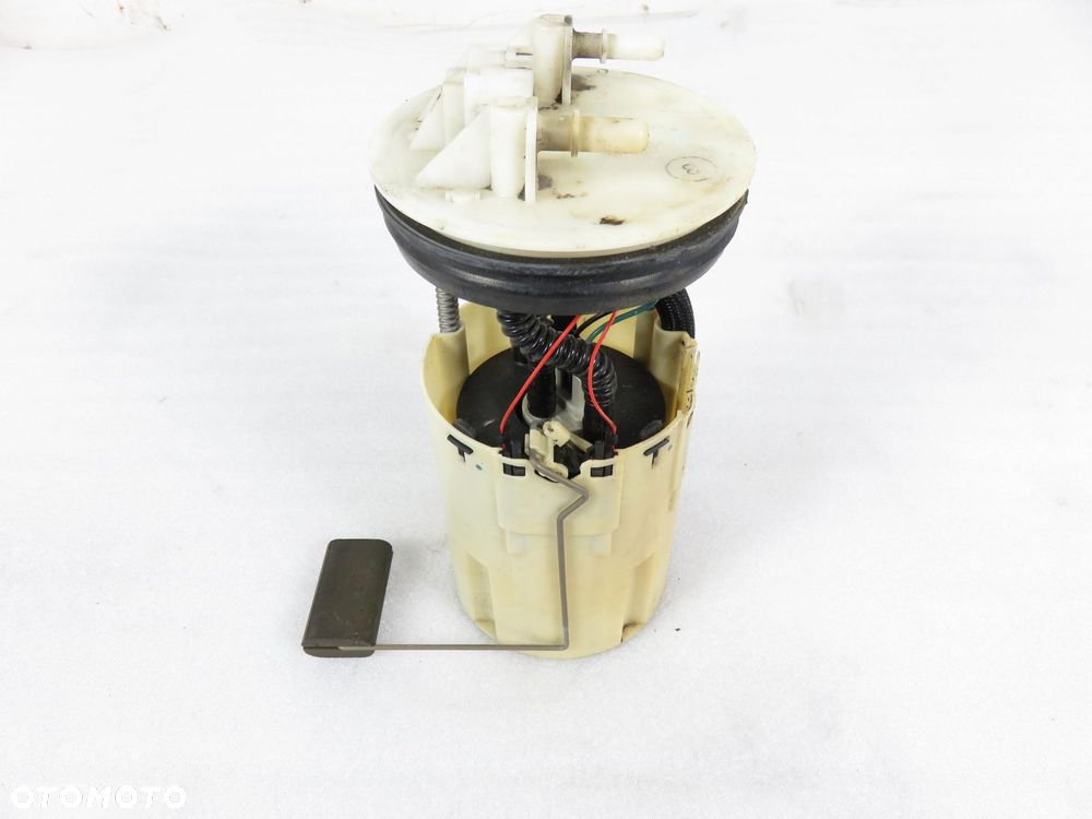 POMPA PALIWA NISSAN ALMERA II N16 1.8 0580313043 - 1