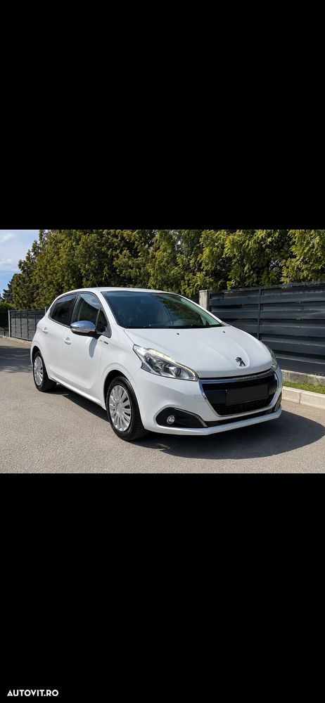Peugeot 208 PureTech 82 Start & Stop Style - 1