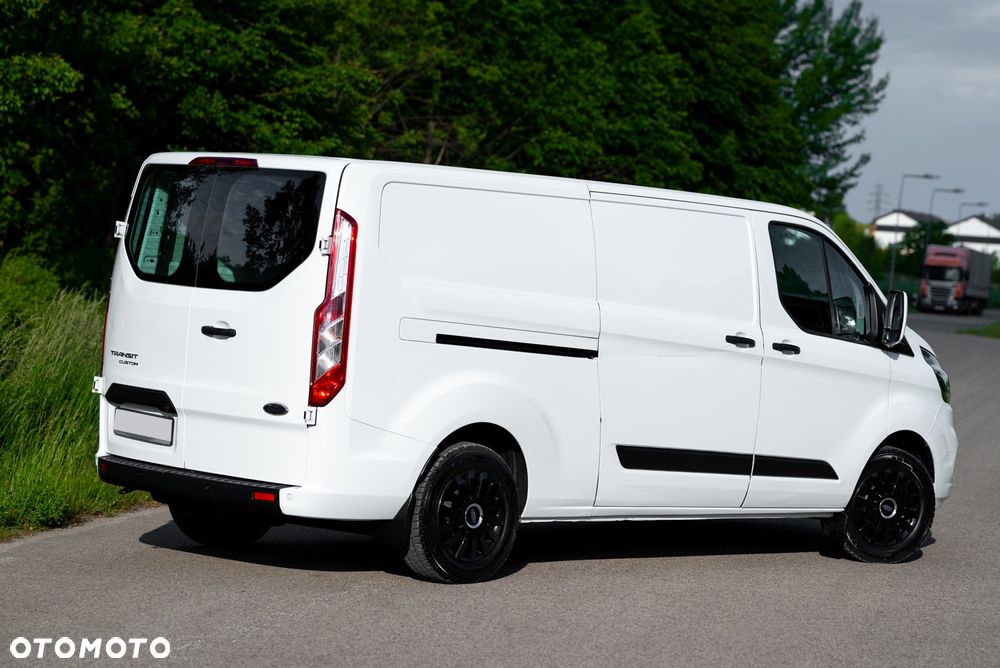 Ford Transit Custom - 10