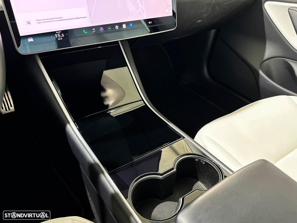 Tesla Model 3 Long-Range Dual Motor AWD - 49