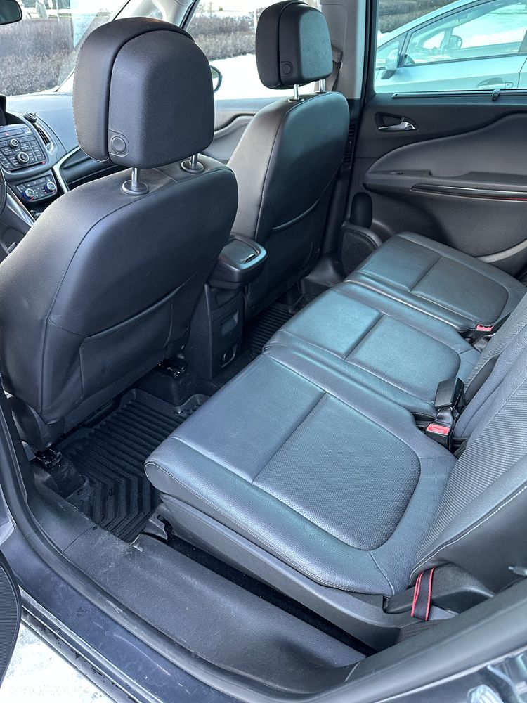 Opel Zafira - 18