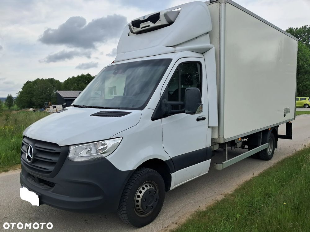 Mercedes-Benz SPRINTER 515 Chłodnia + Winda Salon Polska - 7