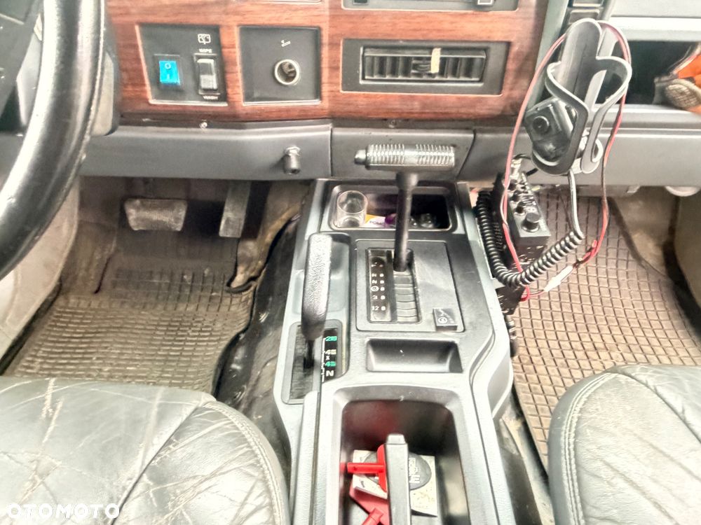 Jeep Cherokee 4.0 Limited - 16