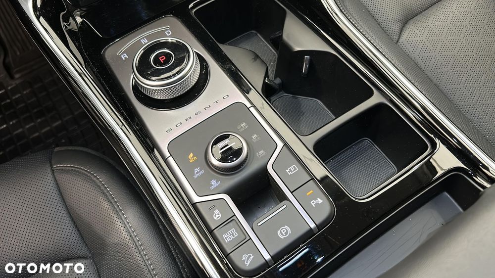 Kia Sorento 1.6 T-GDI HEV XL 4WD 7os - 19