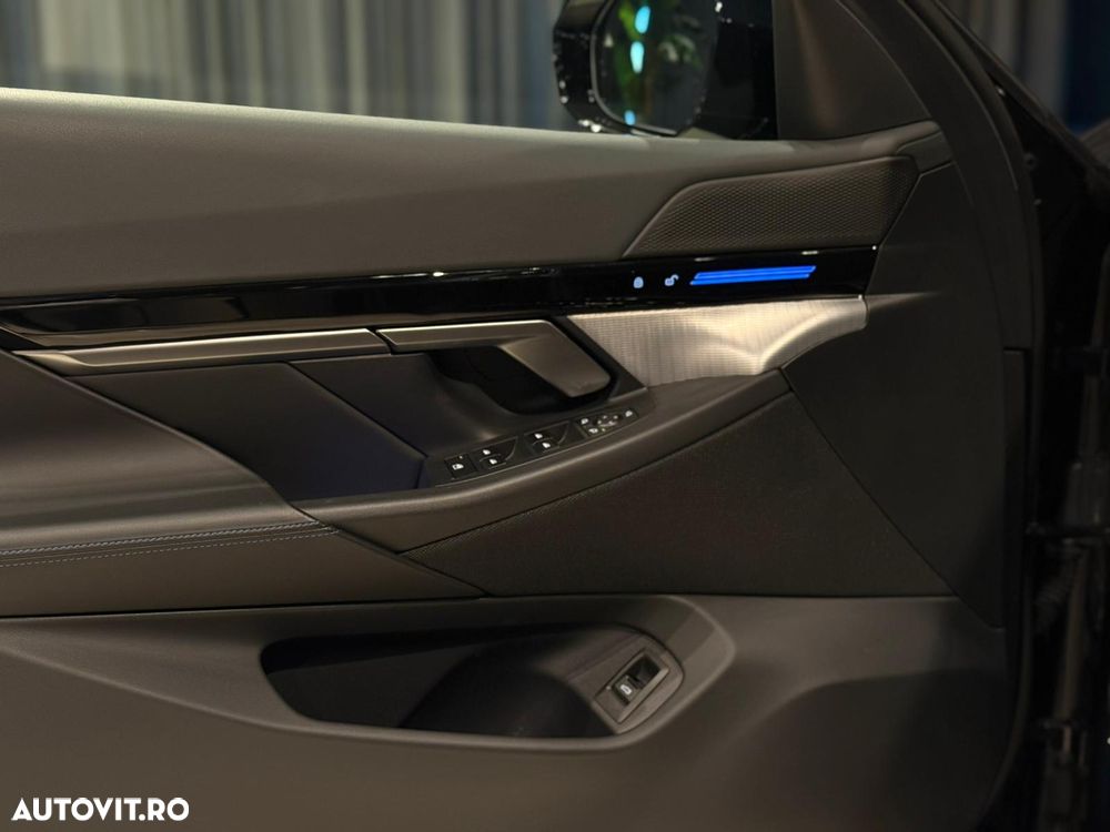 BMW Seria 5 520d Aut. - 31