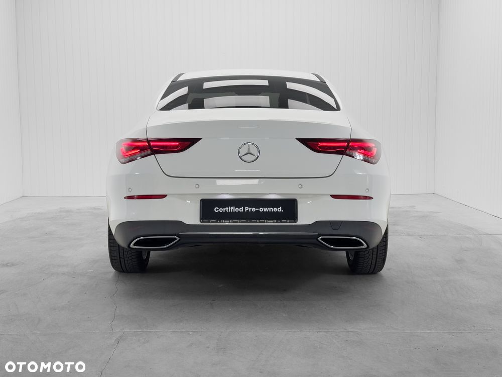 Mercedes-Benz CLA 180 7G-DCT - 16