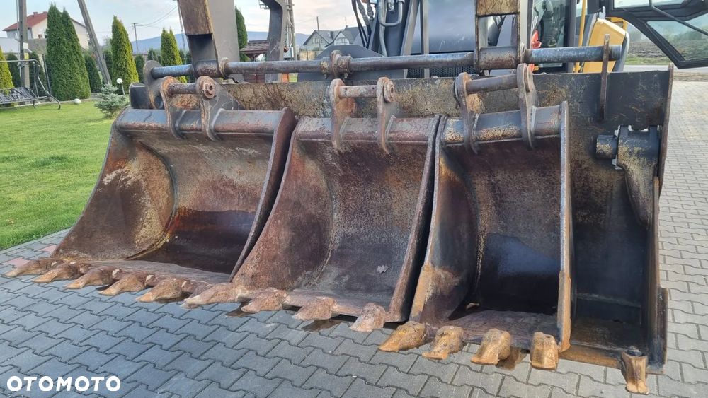 Volvo BL71B/MASZYNA SPROWADZONA - 18