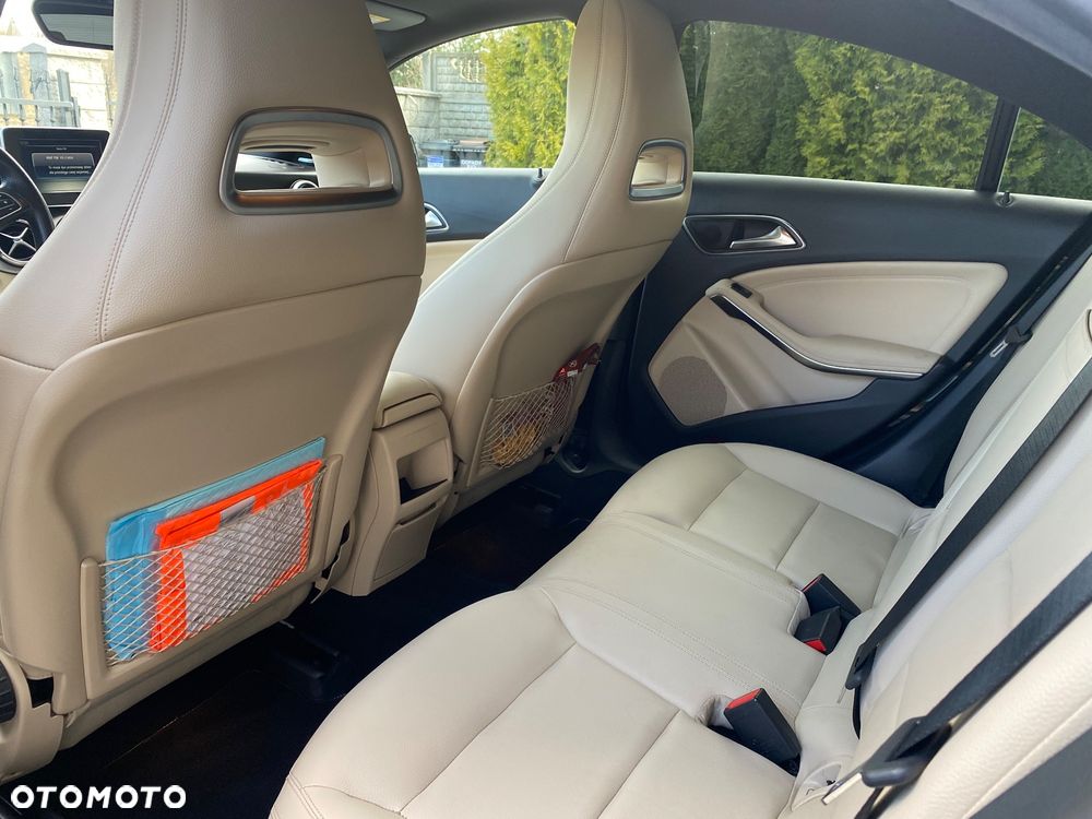 Mercedes-Benz CLA 250 4-Matic - 3