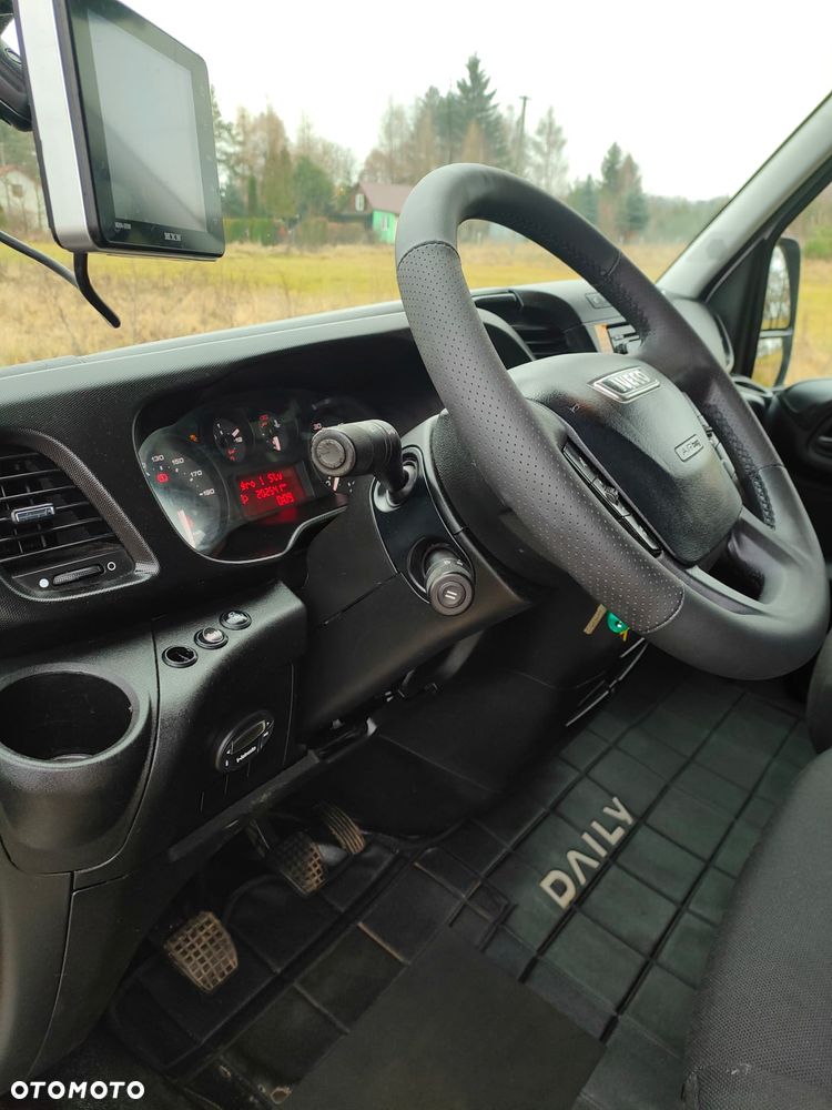Iveco 35C15 Kontener Izoterma Klimatronic - 11